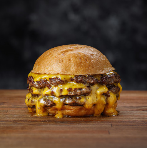 hamburguesa-cheddar y panceta